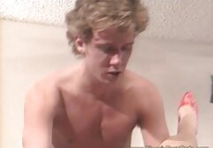 私は自慰行為をしたり、舐めたり、長い雄鶏を吸うのが好きです 女性 専用 エロ 動画 無料