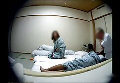 セクシーなブルネットは演習やmasturbate剃毛の商品 女性 専用 無料 エッチ 動画