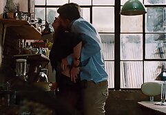 茶髪の女の子はコックを吸う、と夫は写真を撮る 女の子 専用 av