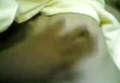 ウサギのおもちゃに縛られたストラップとそれらの穴を満足させる 女子 専用 av