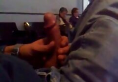 二つのセクシー brunettes単に素敵な エロ 女性 用