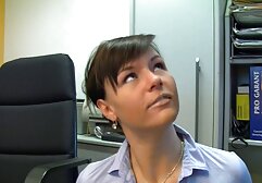 成熟したReagan Foxxとともに巨大おっぱいfucks職場でa若い男 女性 専用 エロ 無料