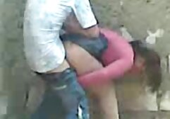 すべての穴でブルネットの群衆を犯した 女性 専用 av