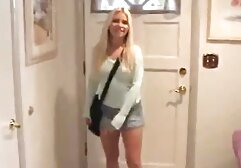 角質の学生は休暇で楽しく、群衆によってプールによって性交する 女 専用 av