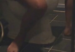 絹のパジャマで角質のお母さんは彼女の養子の息子を誘惑し、彼に犯されました 女の子 専用 動画