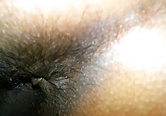 二つのアジアの女の子吸いコック アダルト 女性 専用