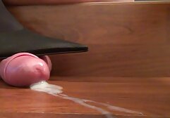 男は口の中でこのアフリカのトップを身を乗り出し、勃起した陰茎がオルガスムがピークに達するまで猫に絞って剪定すると、黒はそれの残忍な口の中で兼することができます。 女性 専用 av 無料