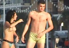 大人のロシアslut姉妹自分厚い境界線を、吸い込みそうな大きなコックからブル 無料 動画 女性 専用